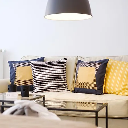 Bastova, Stela & Mia דירה *