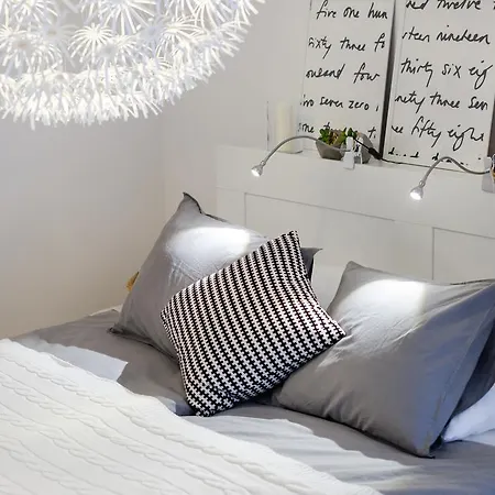 Bastova, Stela & Mia *