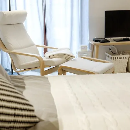 Bastova, Stela & Mia ברטיסלאבה