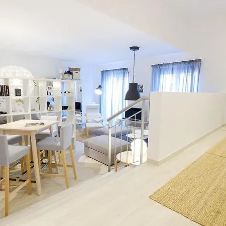 Apartment Bastova, Stela & Mia *