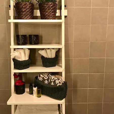 Bastova, Stela & Mia ברטיסלאבה