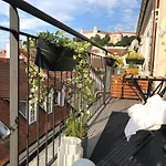 Bastova, Stela & Mia Pozsony