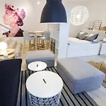 Bastova, Stela & Mia Apartman