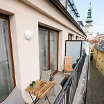 Bastova, Stela & Mia Apartman Pozsony