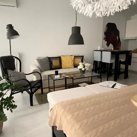 Bastova, Stela & Mia Apartmán *