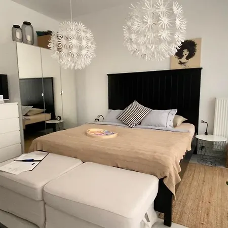 Bastova, Stela & Mia * Bratislava