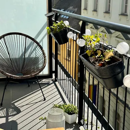 Bastova, Stela & Mia Appartement